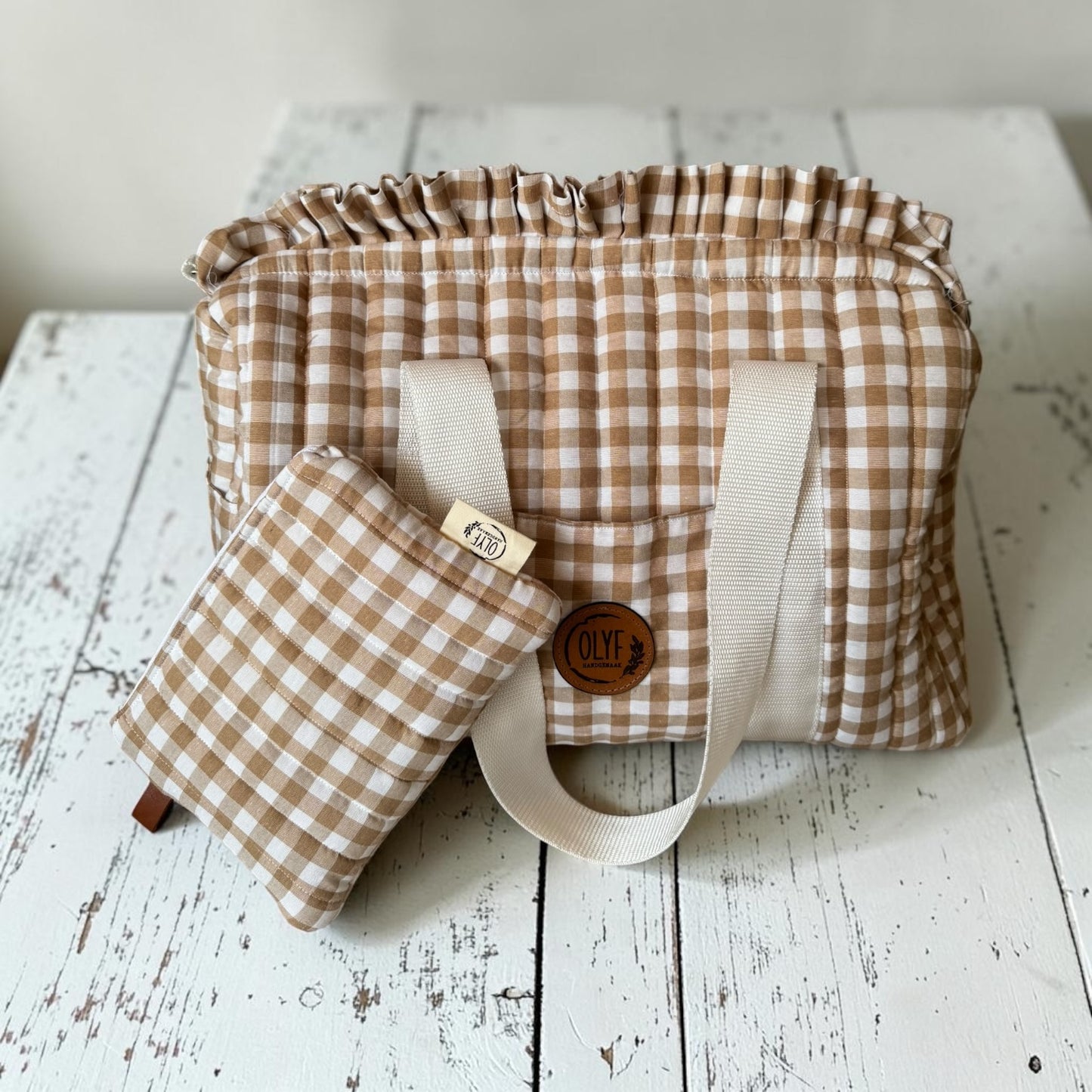 Essentials Pouch- Beige gingham