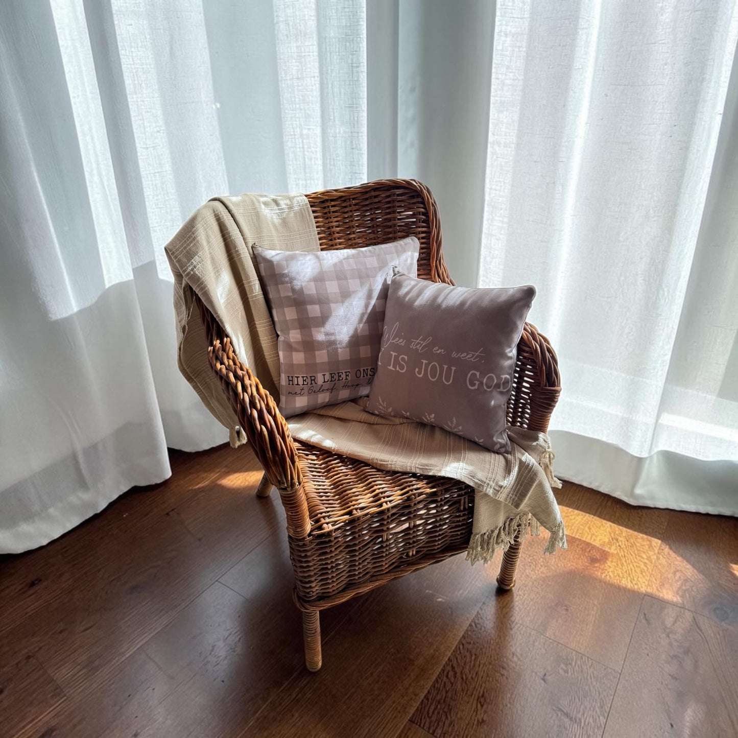 Scatter Cushion- Hier leef ons