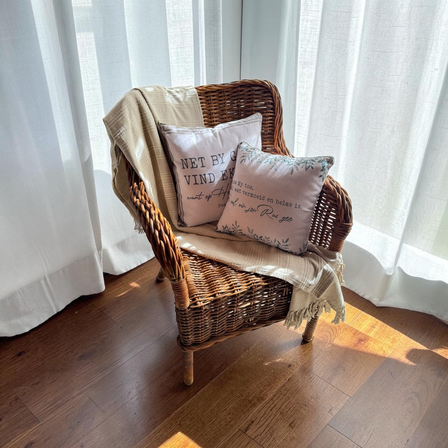 Scatter Cushion- Rus
