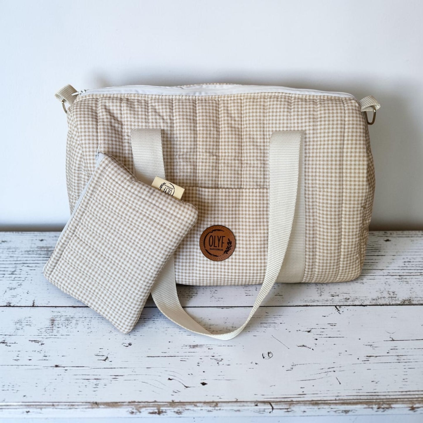 Essentials Pouch- Fine beige gingham