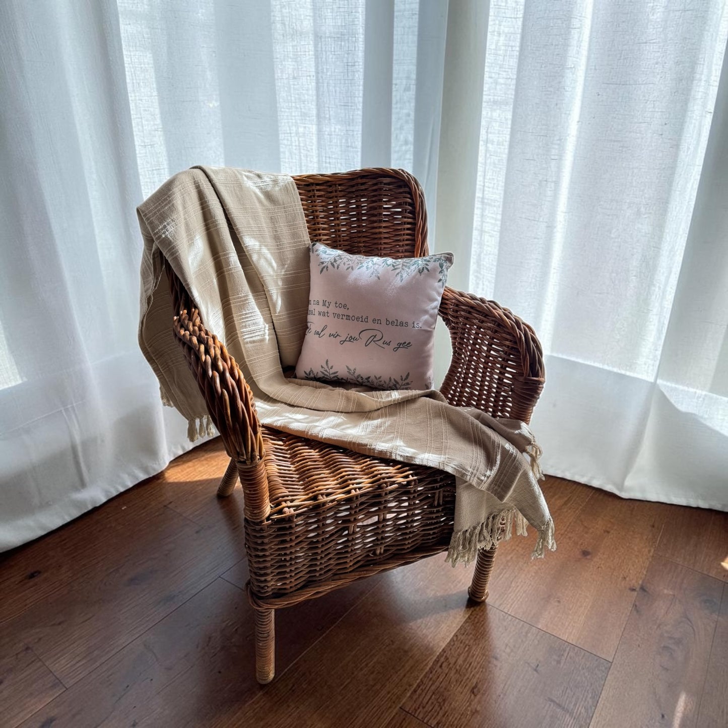 Scatter Cushion-Kom na My toe